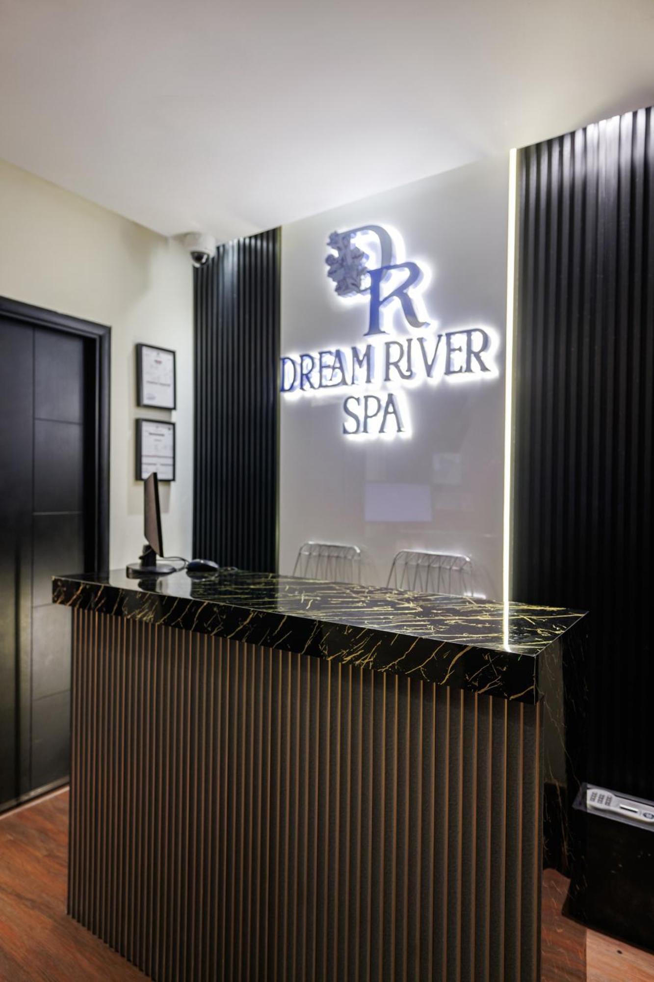 The Royal Riviera Hotel Doha Dış mekan fotoğraf